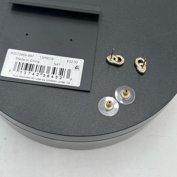 Givenchy Womens Gold Tone Crystal Small Stud Earrings New - Picture 9 of 15